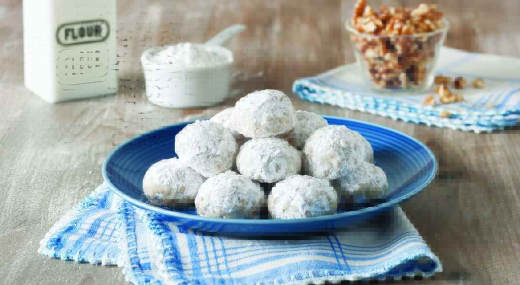 Snowball Cookies Made With Cake Flour