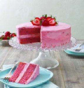 Strawberry Cake On Cake Stand